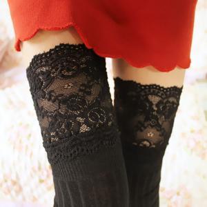 Vintage Stripe Lace Knee-high Black Tights